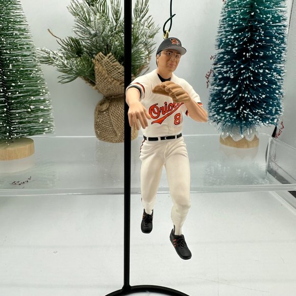 Hallmark Keepsake Series Christmas Holiday Ornament Cal Ripken Jr. Sports - Picture 4 of 7